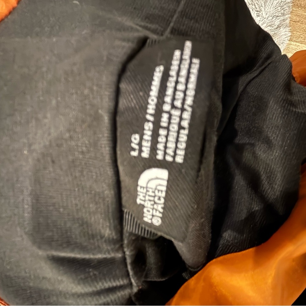 The North Face Men's Orange Jumpsuit good conditions - Picture 5 of 7